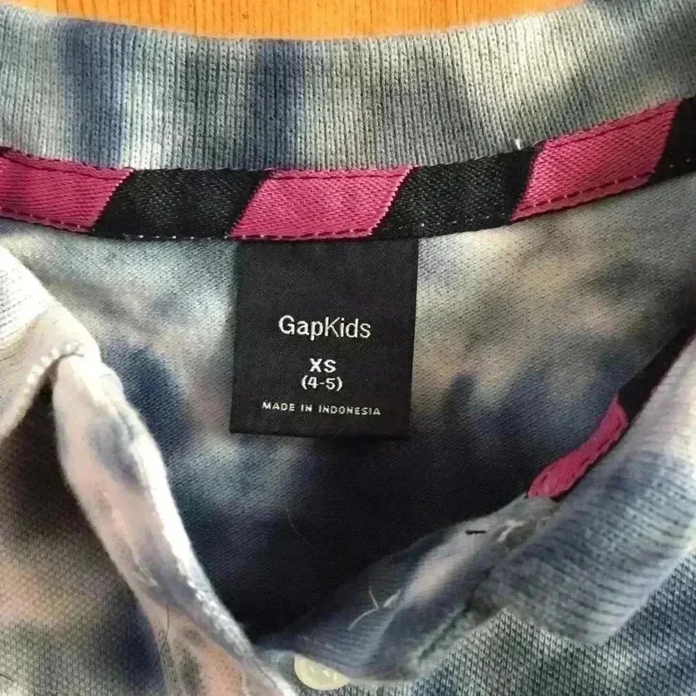 New! Gap Tie Dye polo shirt